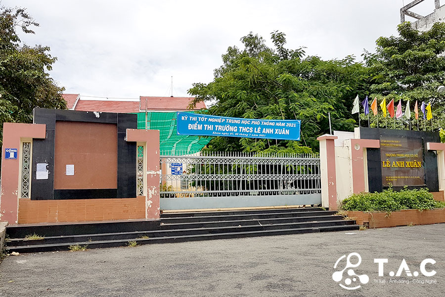 lap-dat-camera-quan-sat-truong-hoc