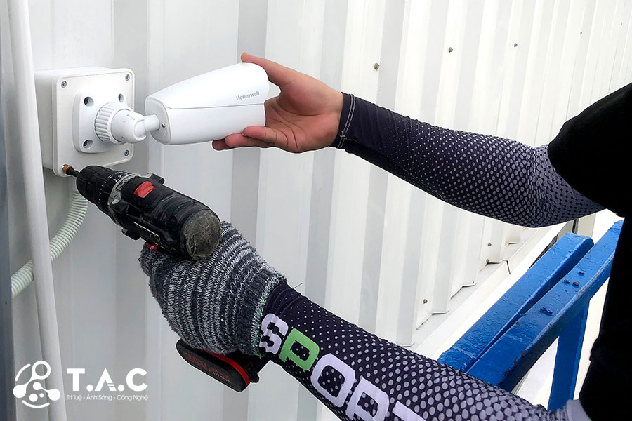 lắp đặt camera nhà xưởng