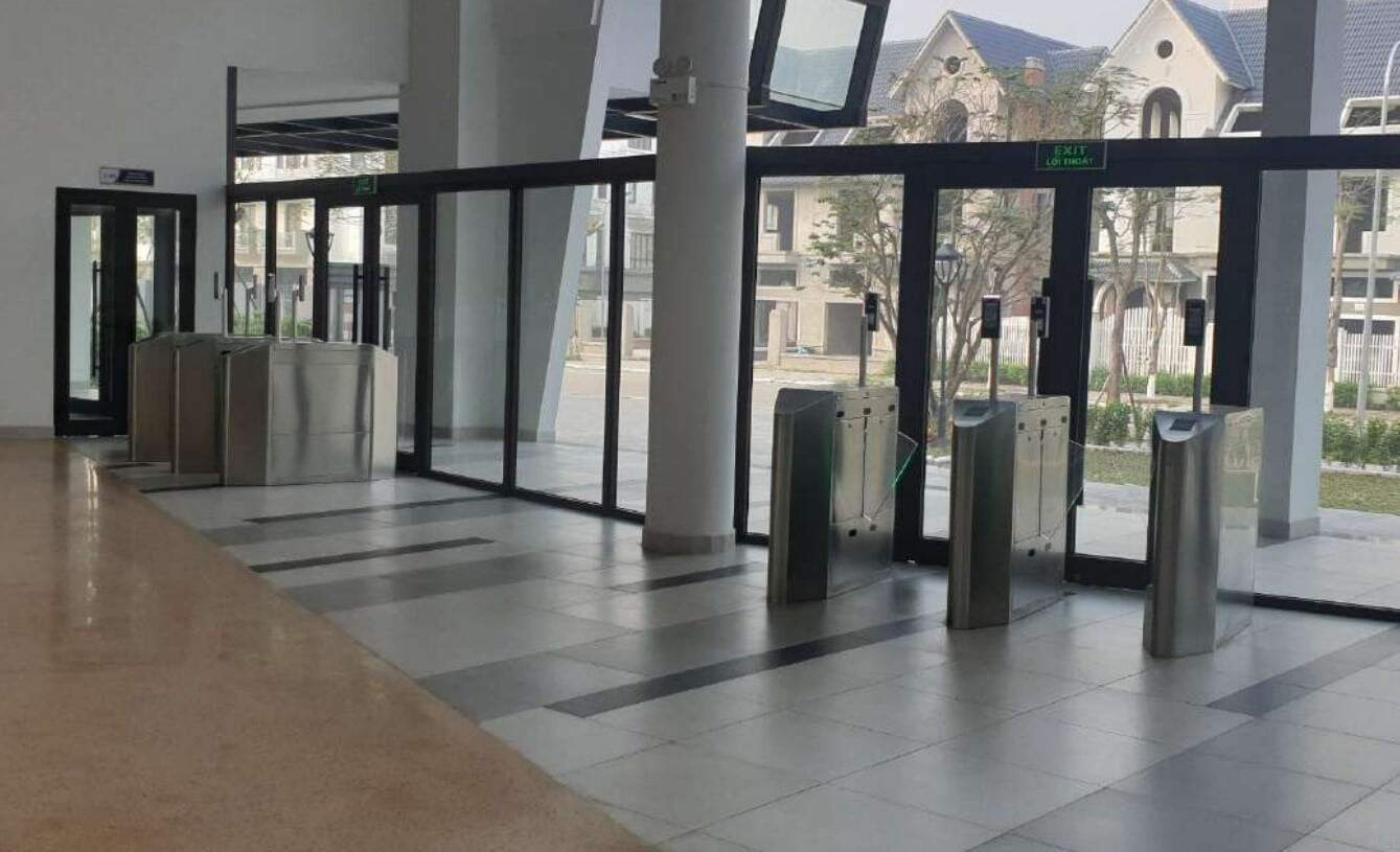 Giải pháp hệ thống kiểm soát ra vào chấm công thông minh, dễ quản lý