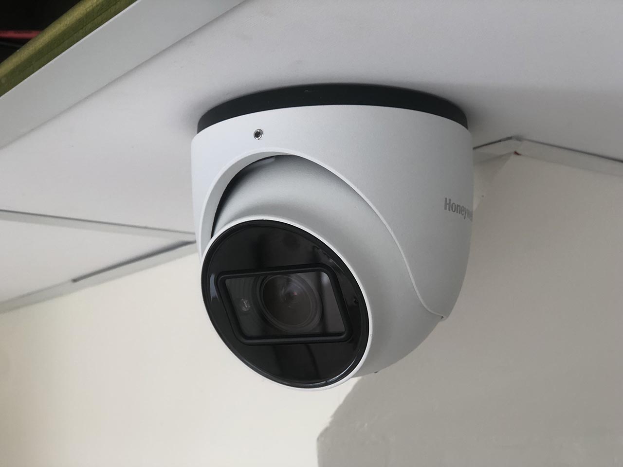 Dịch vụ lắp đặt camera trọn gói giá rẻ, giám sát ổn định 24/7
