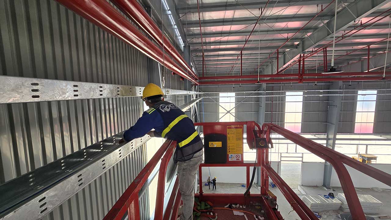 Giải pháp lắp đặt camera nhà xưởng quan sát giám sát an toàn 24/7